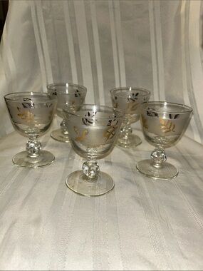 Vintage Libbey Golden Foliage Etched Glass Cordial Set-5